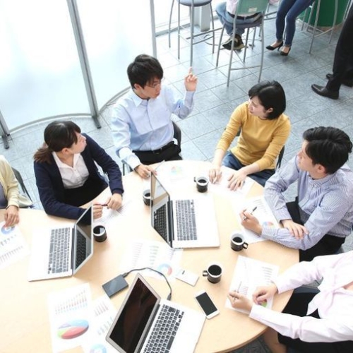 日本人の派遣